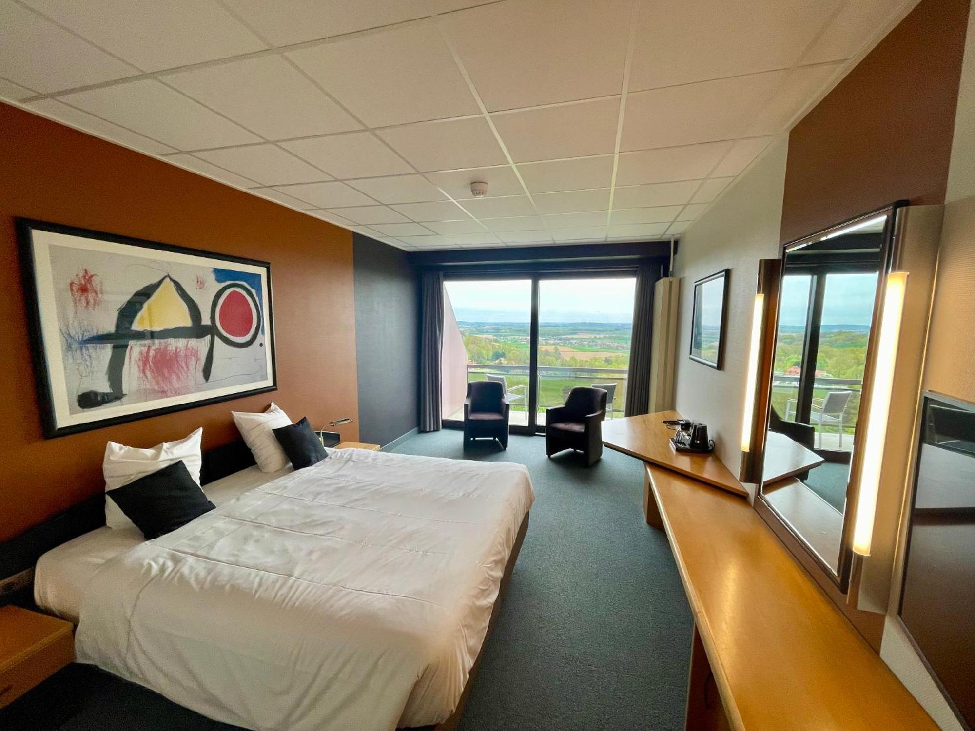 Floreal Le Panoramique Mont-Saint-Aubert Ngoại thất bức ảnh